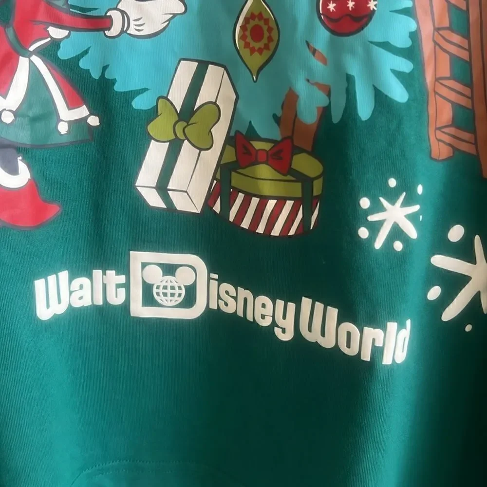 Disney Parks Mickey and Minnie Mouse Holiday Long Sleeve T-Shirt Top